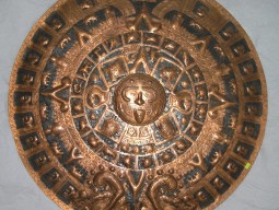Календарь ацтеков – в Угличском музее